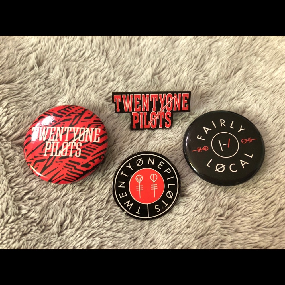 Twenty one pilots pins